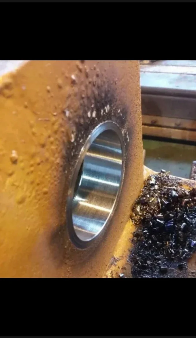 Расточка наплавка восстановление отверстий 